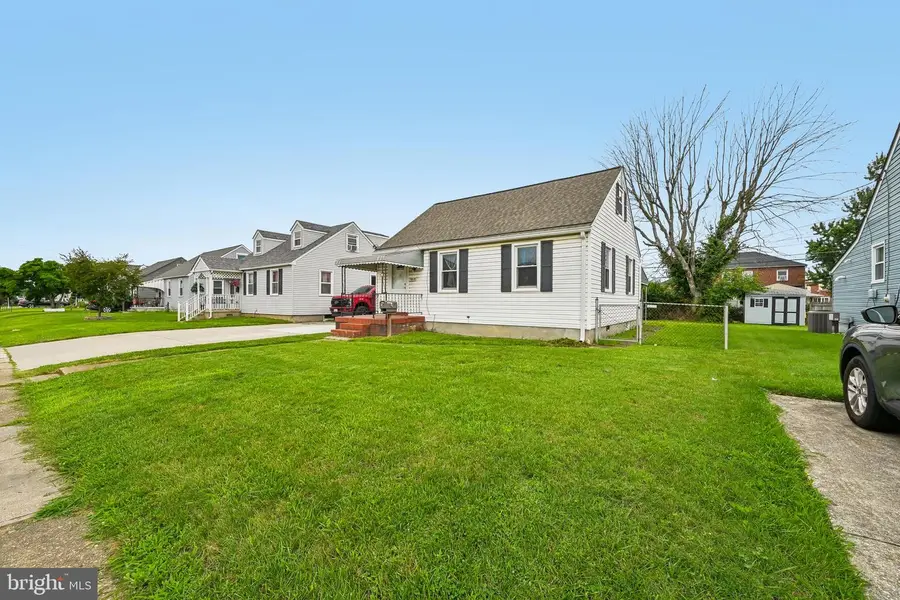 6820 Bessemer Ave, Dundalk, MD 21222 - #3