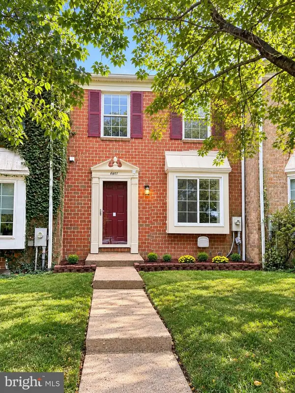 8 Carters Rock, BALTIMORE, MD 21228