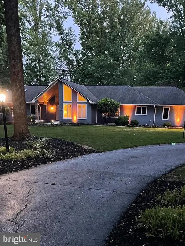2107 Harmony Woods Rd, OWINGS MILLS, MD 21117