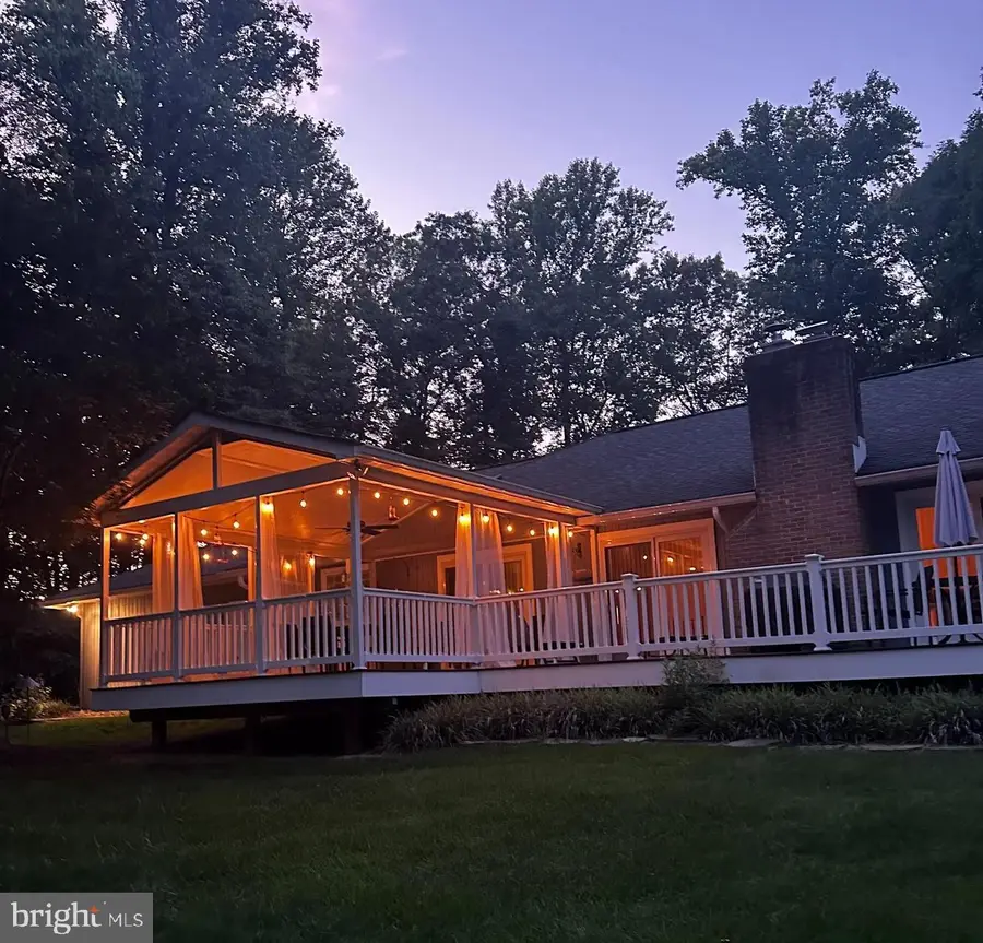 2107 Harmony Woods Rd, Owings Mills, MD 21117 - #2