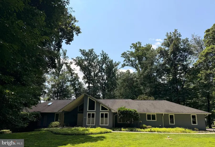 2107 Harmony Woods Rd, Owings Mills, MD 21117 - #3