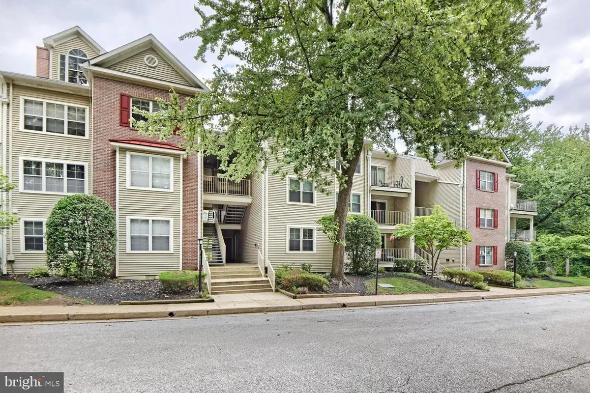 2322-j Falls Gable Ln #j, Baltimore, MD 21209 - #1