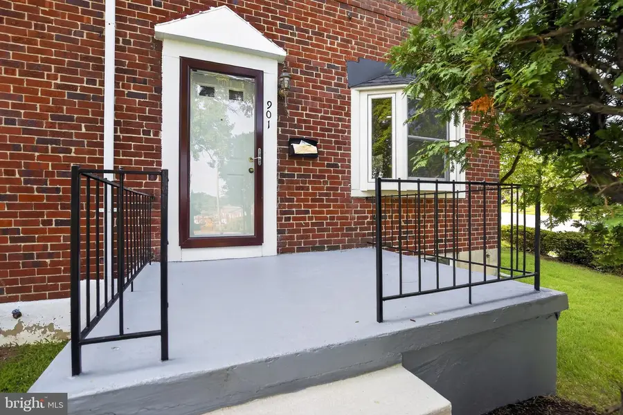 901 Masefield Rd, Baltimore, MD 21207 - #2