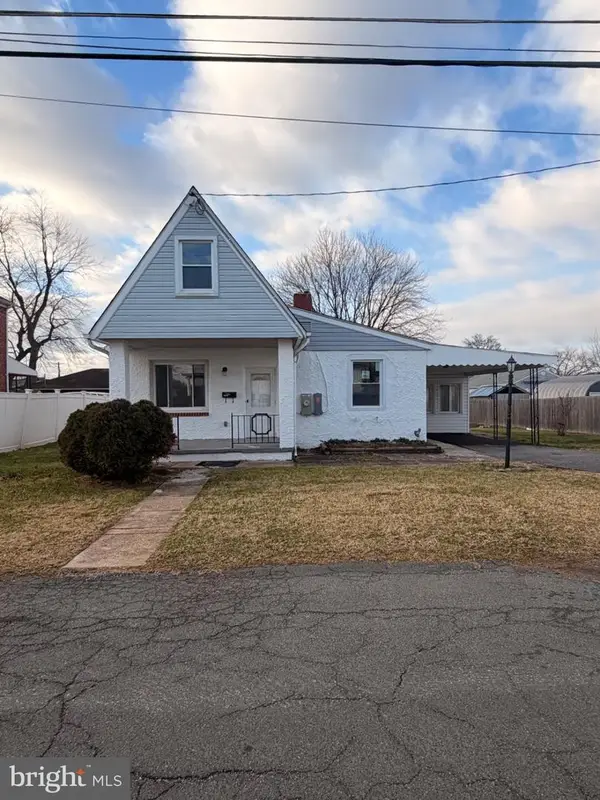8323 Bear Creek Dr, BALTIMORE, MD 21222