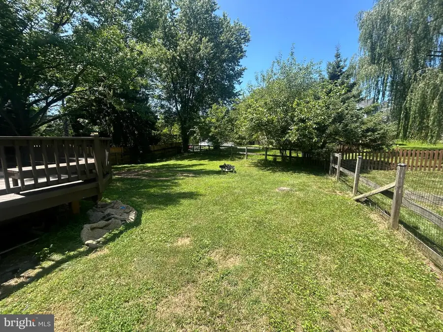 6 Grosvenor Ct, Reisterstown, MD 21136 - #3