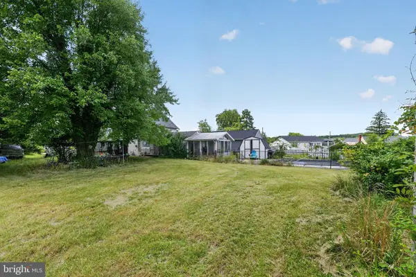 2923 & 2925 N Rolling Rd, WINDSOR MILL, MD 21244