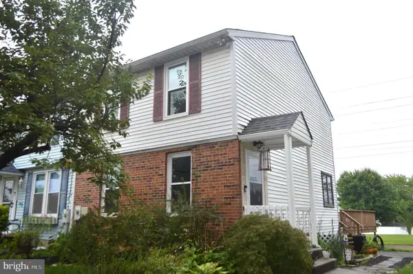 40 Towns Ct, ROSEDALE, MD 21237