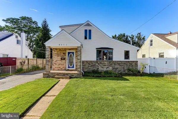 8211 Longpoint Rd, DUNDALK, MD 21222