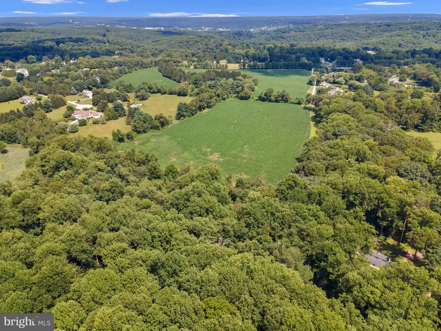 12700 Falls Rd, Cockeysville, MD 21030 - #3