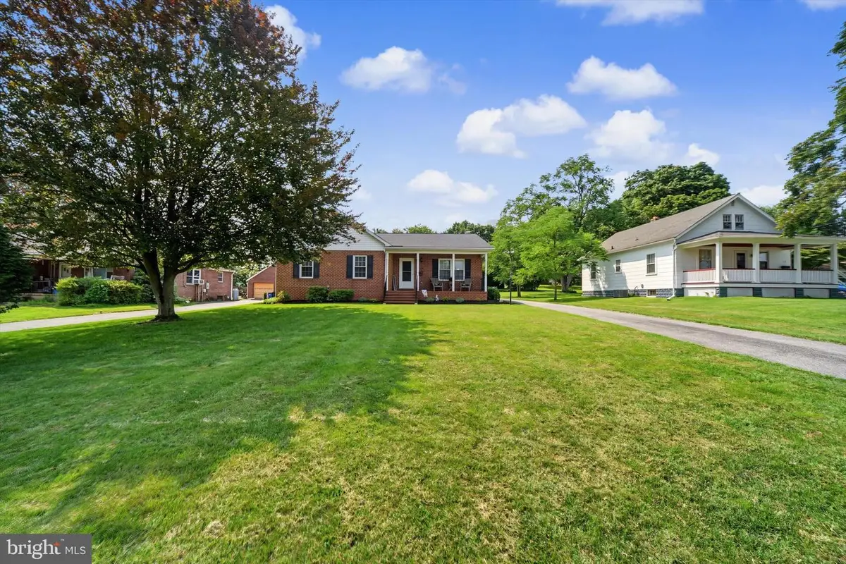 114 2nd Ave, Reisterstown, MD 21136 - #1