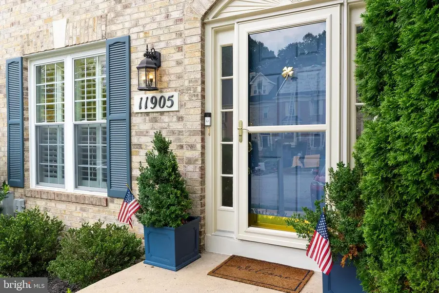 11905 Thurloe Dr, Lutherville Timonium, MD 21093 - #2