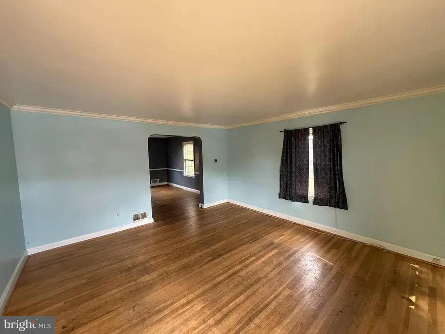 929 Radcliffe Rd, Towson, MD 21204 - #3
