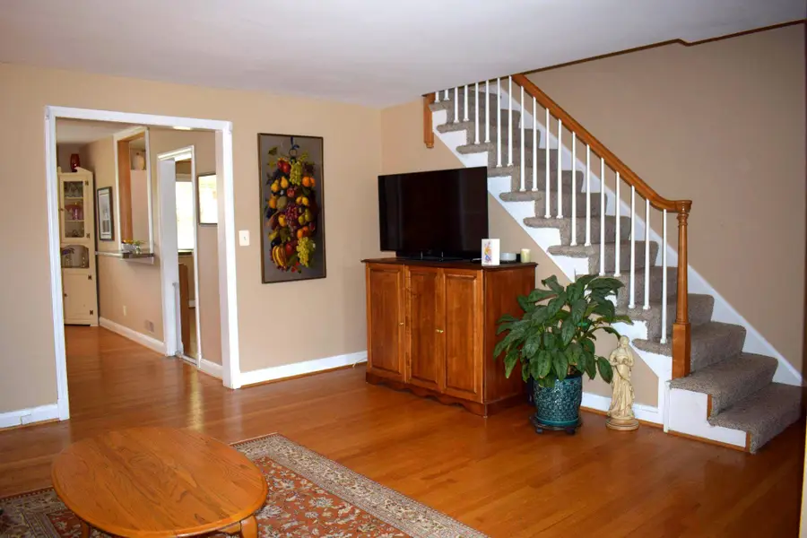 310 Whitfield Rd, Baltimore, MD 21228 - #2