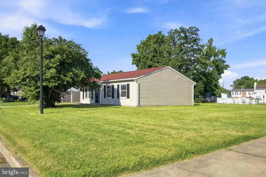 2516 Maple Rd, Baltimore, MD 21219 - #3