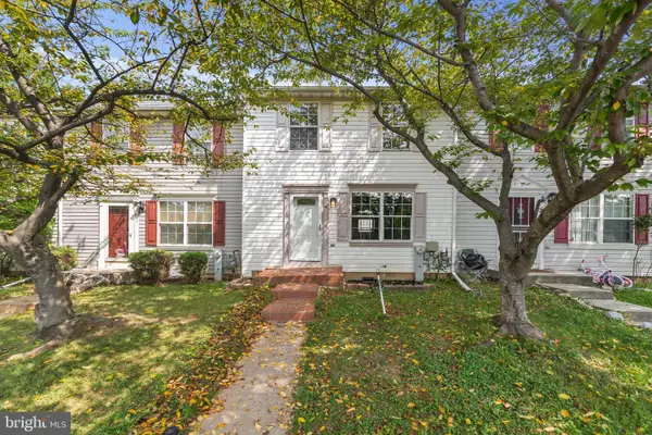 4 Nancy Ct, ROSEDALE, MD 21237