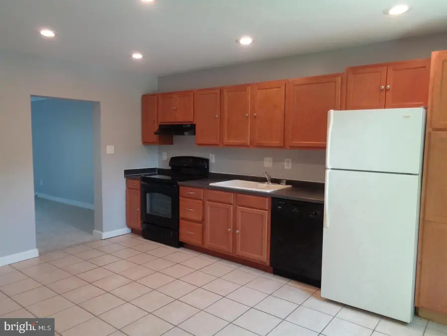 612 Kittendale Cir, Middle River, MD 21220 - #2