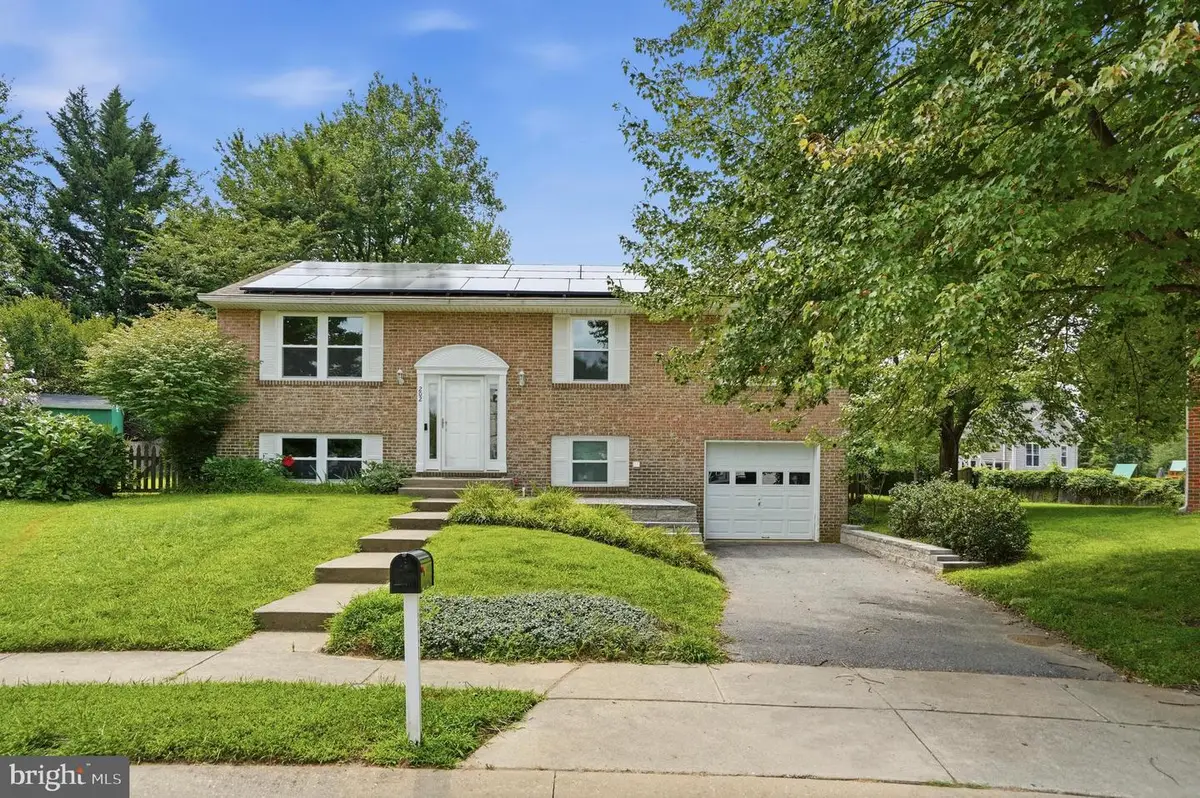 202 Arms Chapel Rd, Reisterstown, MD 21136 - #1