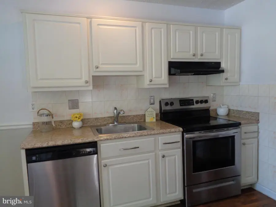 3927 Cutty Sark Rd, Baltimore, MD 21220 - #3