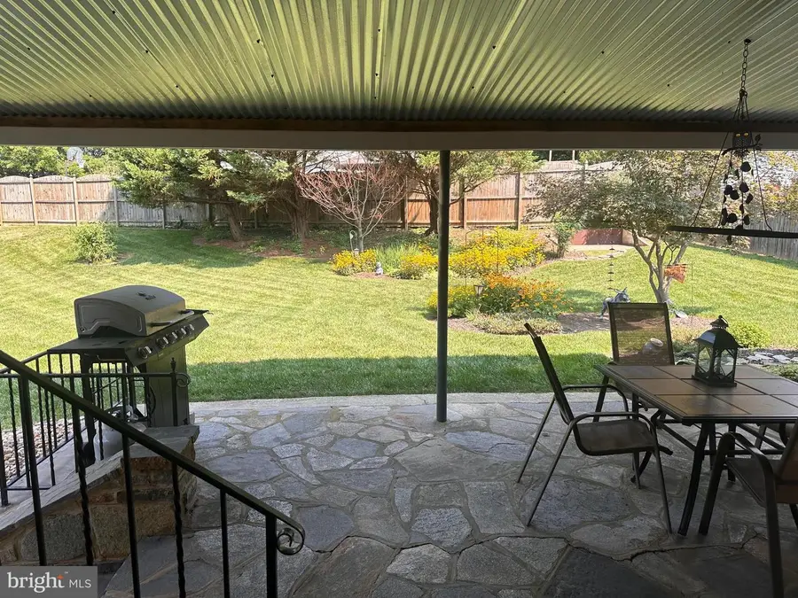 1910 Logwind Rd, Baltimore, MD 21228 - #2