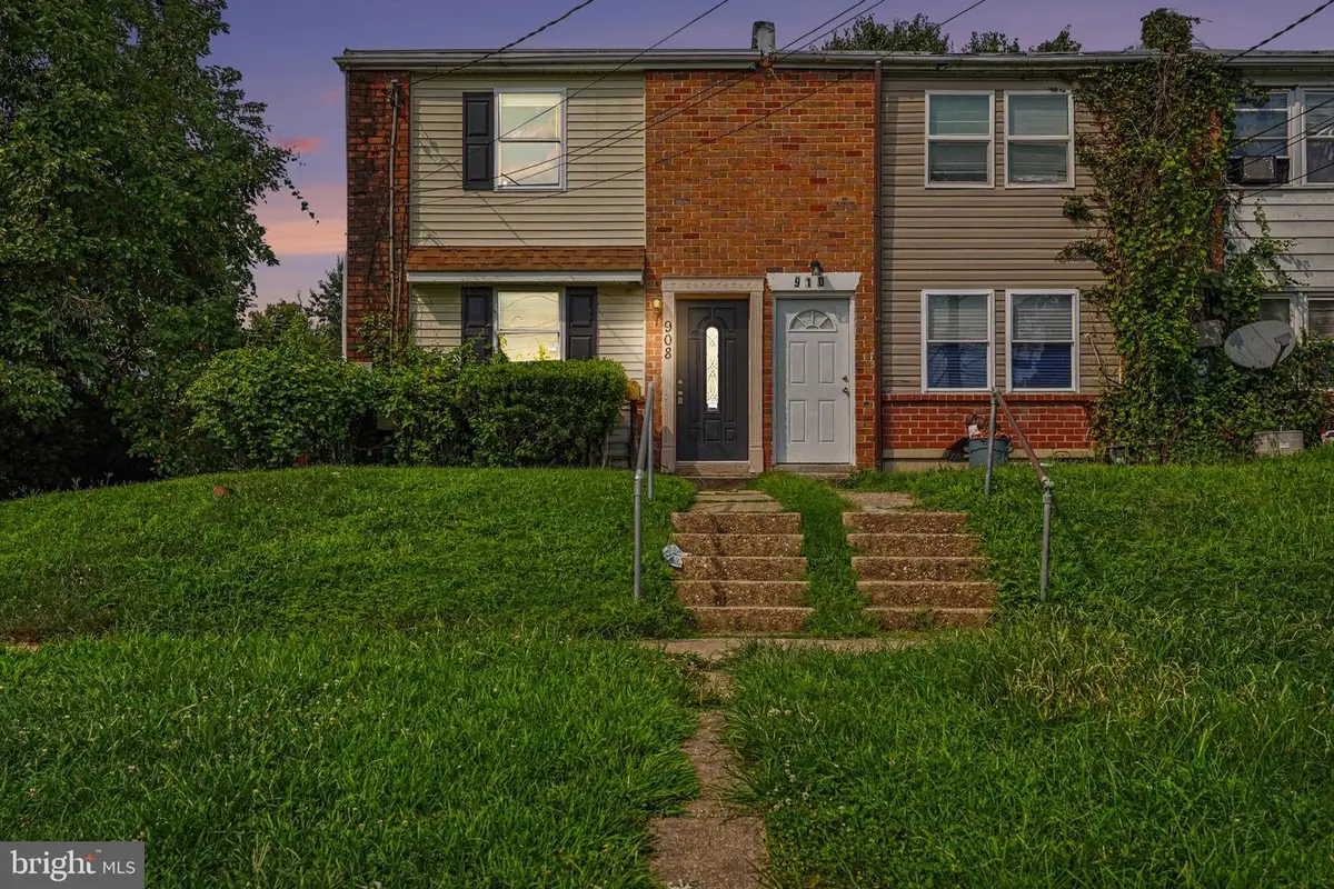 908 Winsap Ct, Baltimore, MD 21227 - #1
