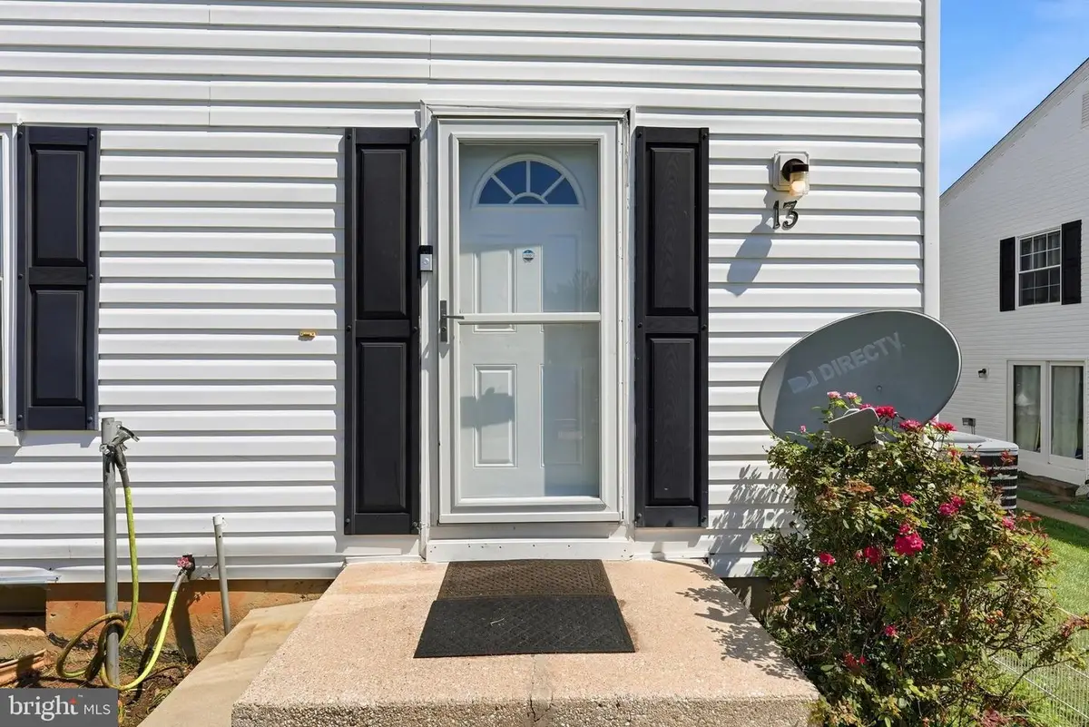 13 Fox Run Ct, Reisterstown, MD 21136 - #1