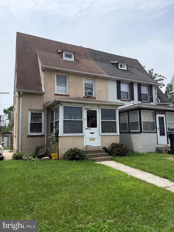 6 Flagship Rd, DUNDALK, MD 21222