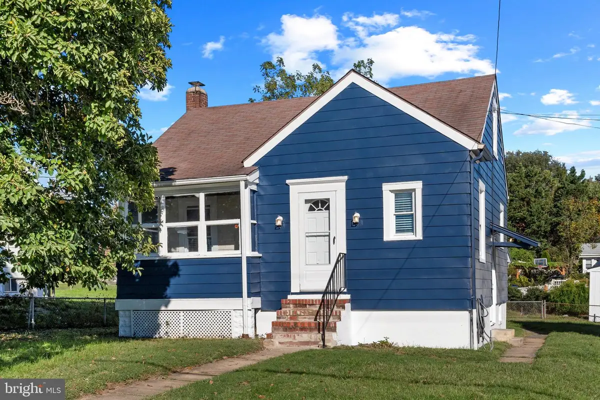2007 Hammonds Ferry Rd, Halethorpe, MD 21227 - #1