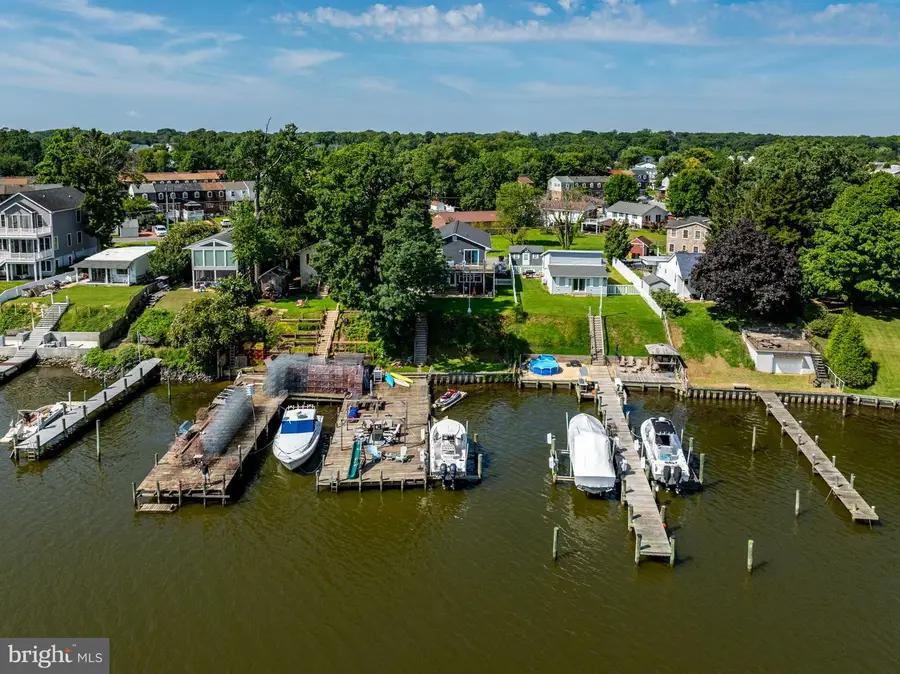 174 E Kingston Park Ln, Middle River, MD 21220 - #2