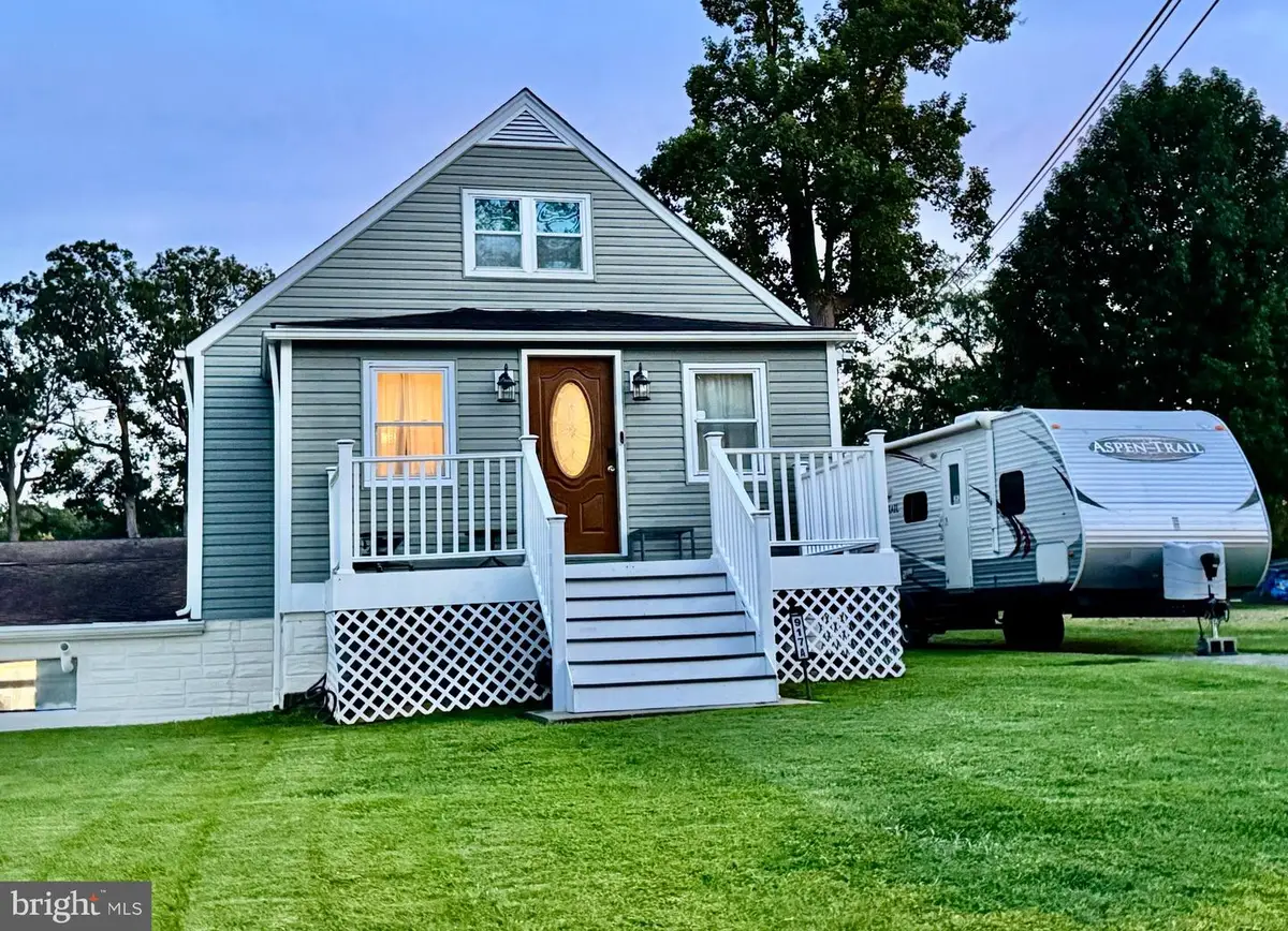 917 A Oakleigh Beach, Dundalk, MD 21222 - #1