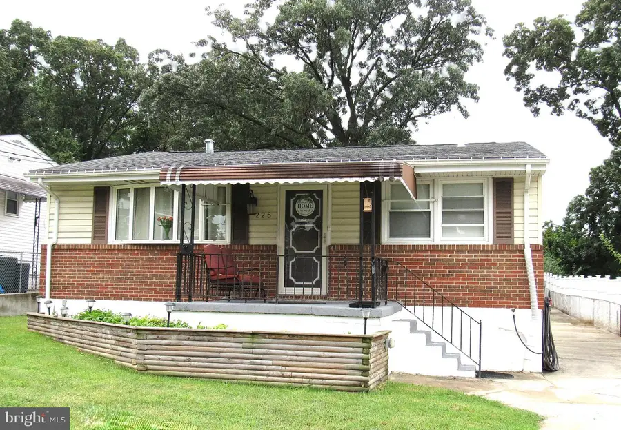 225 Oberle Ave, Baltimore, MD 21221 - #2