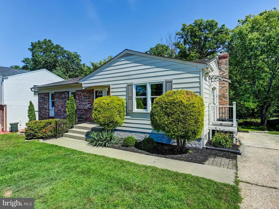 1307 Hickory Springs Cir, Catonsville, MD 21228 - #2