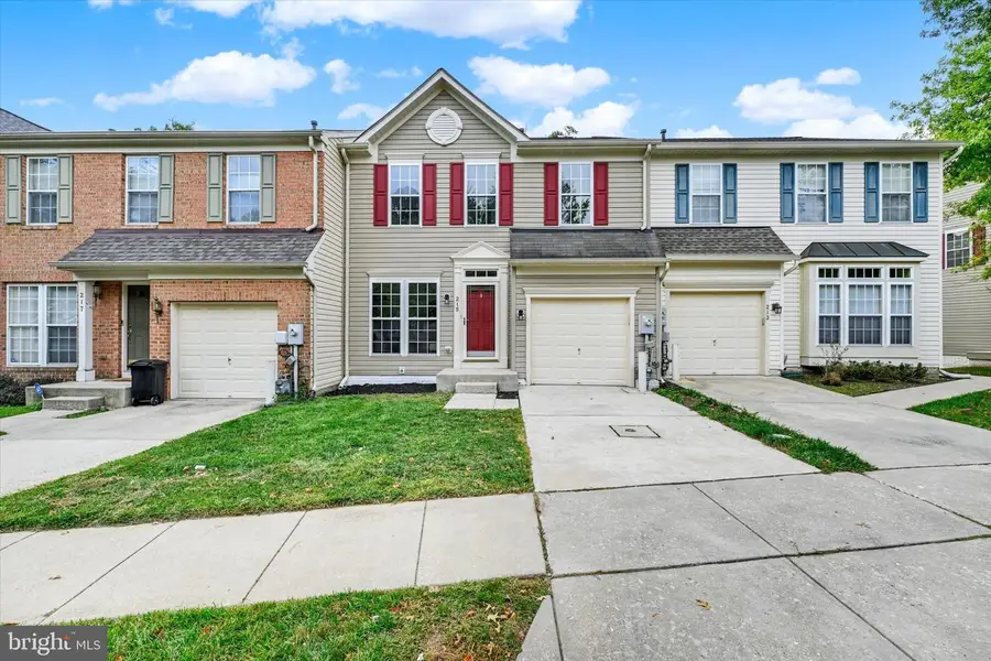 215 Arbor Vista Ln, Owings Mills, MD 21117 - #2