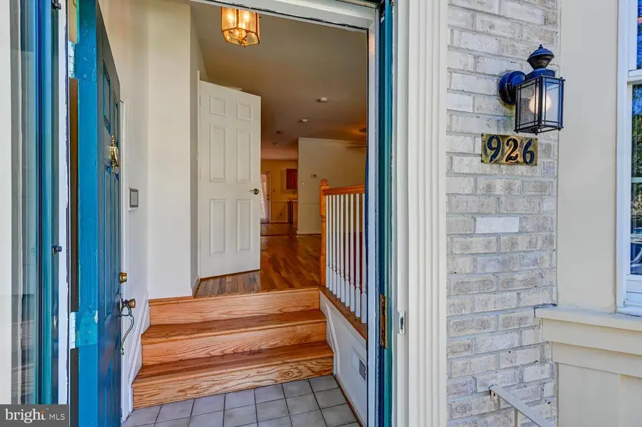 926 Hidden Moss Dr, Cockeysville, MD 21030 - #3