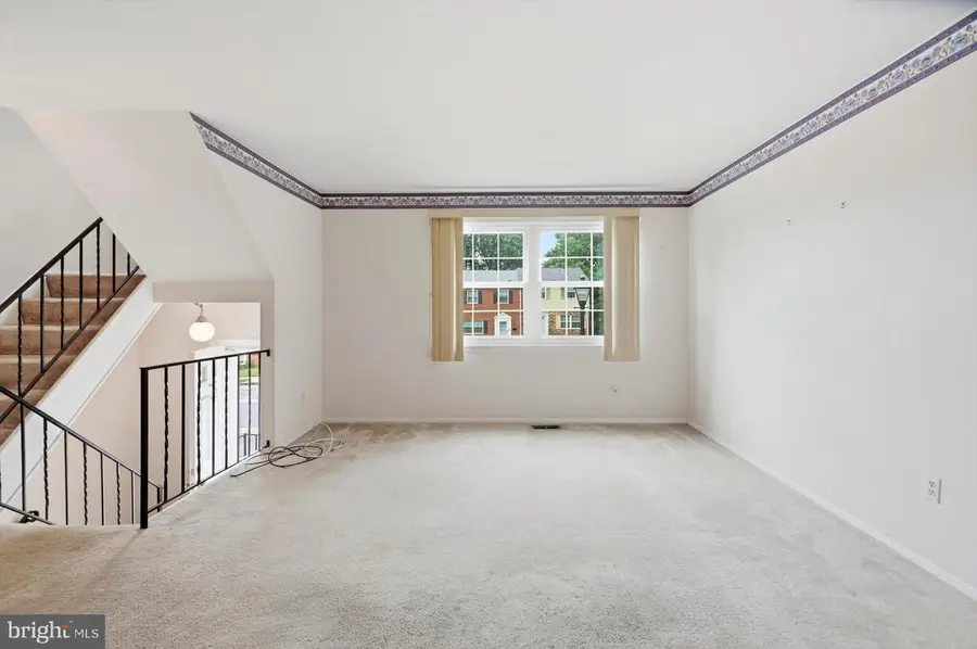 9 Summit Green Ct, Cockeysville, MD 21030 - #3