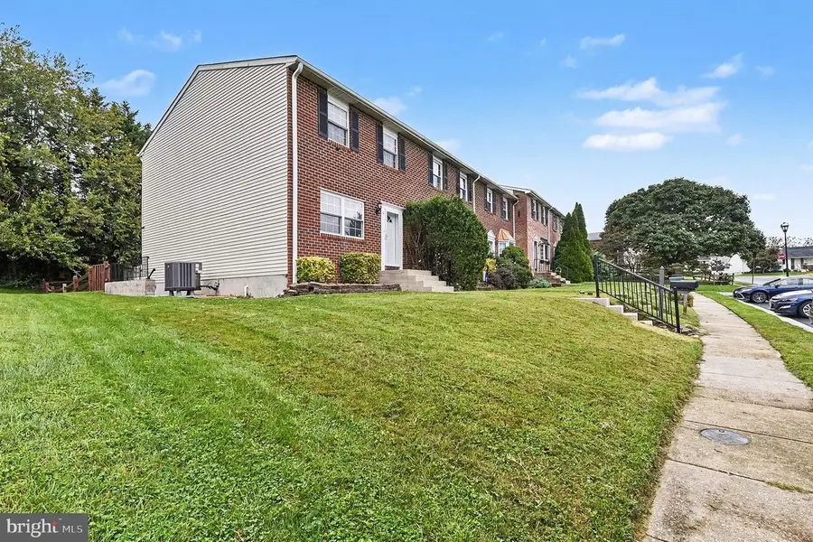 11 Pike Hall Pl, Nottingham, MD 21236 - #3