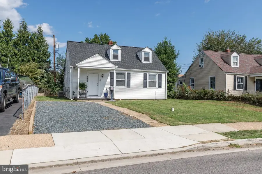8220 Cornwall Rd, Baltimore, MD 21222 - #2