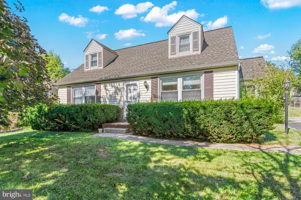 114 Warren Rd, COCKEYSVILLE, MD 21030