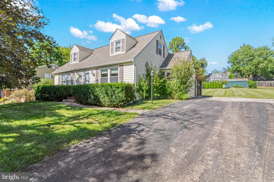 114 Warren Rd, Cockeysville, MD 21030 - #3