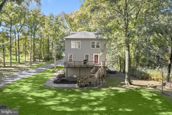 2408 Barrison Point Rd, BALTIMORE, MD 21221