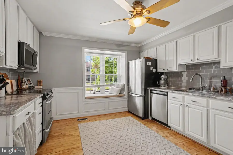 33 Blondell Ct, Lutherville Timonium, MD 21093 - #3
