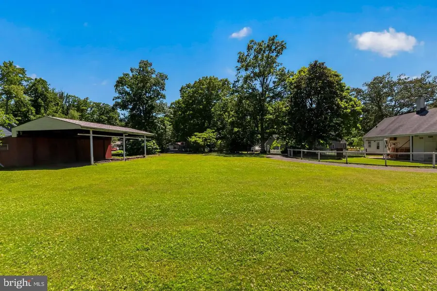 2021 Holly Neck, Baltimore, MD 21221 - #2