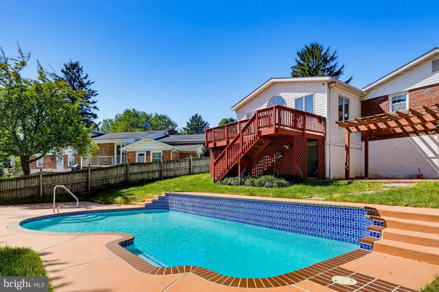2313 Harcroft Rd, Lutherville Timonium, MD 21093 - #3