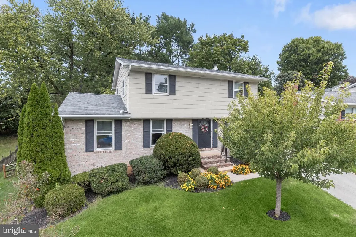 914 Farmstead Rd, Cockeysville, MD 21030 - #1