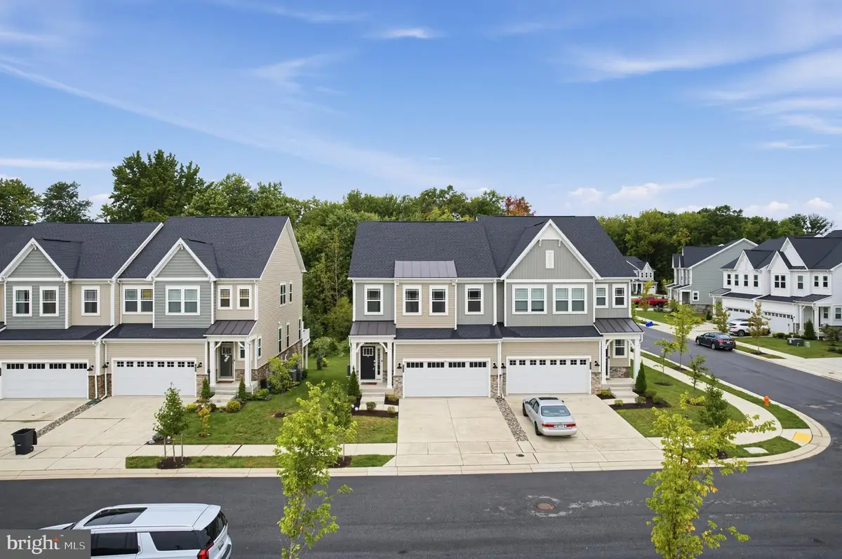 1910 Waters Landing Dr, Essex, MD 21221 - #1