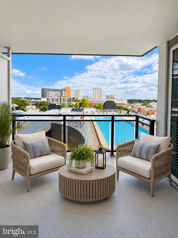 28 Allegheny Ave #807, TOWSON, MD 21204
