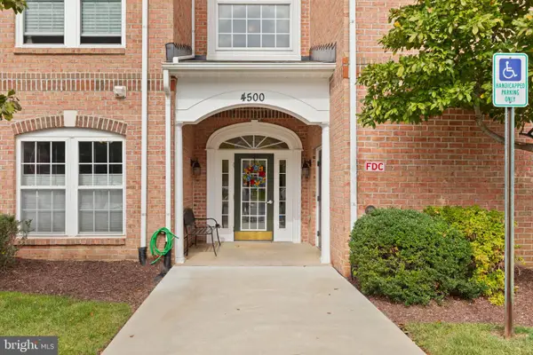 4500 Dunton Ter #8500a, PERRY HALL, MD 21128