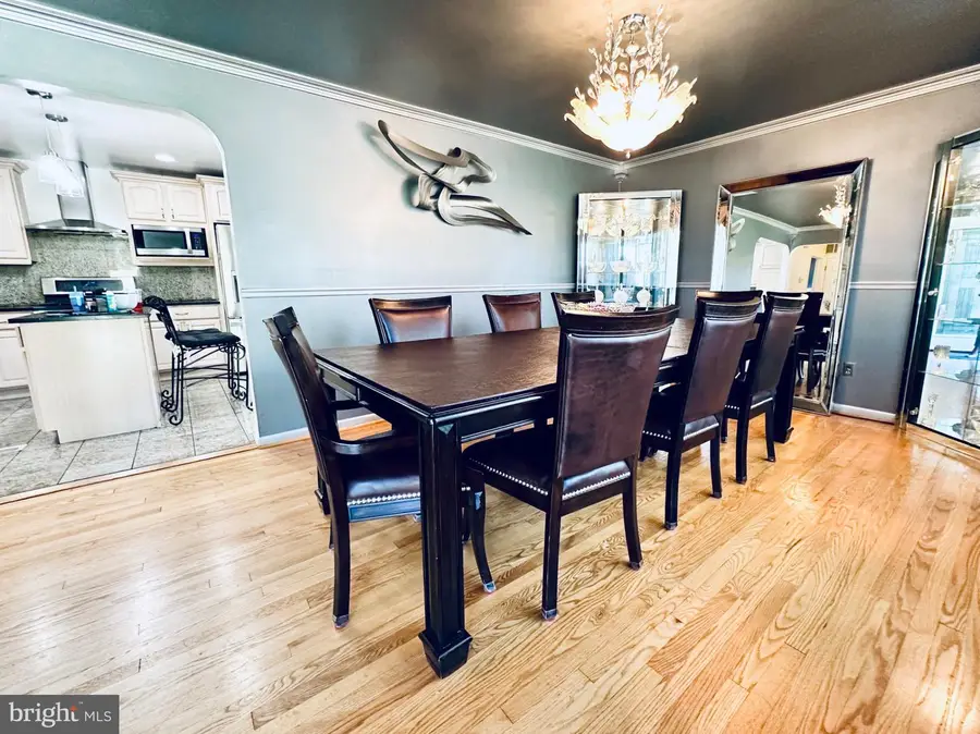 7025 Dogwood Rd, Windsor Mill, MD 21244 - #2