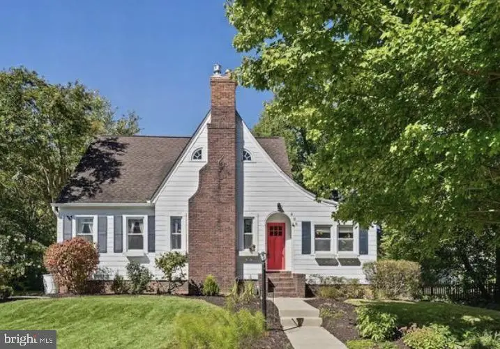 206 Park Dr, Catonsville, MD 21228 - #1