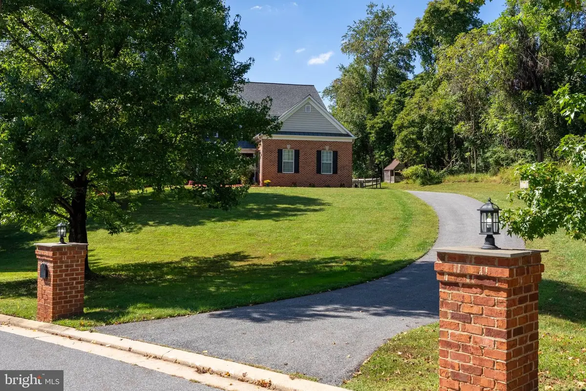 8 Deer Creek Ct, Reisterstown, MD 21136 - #1