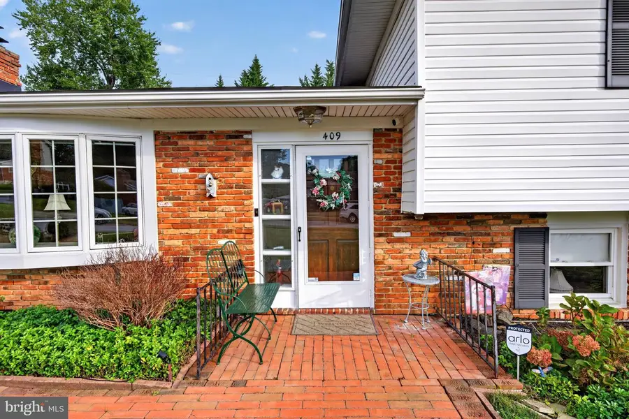 409 Neepier Rd, Catonsville, MD 21228 - #3